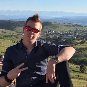 Meet your Posher, Josh